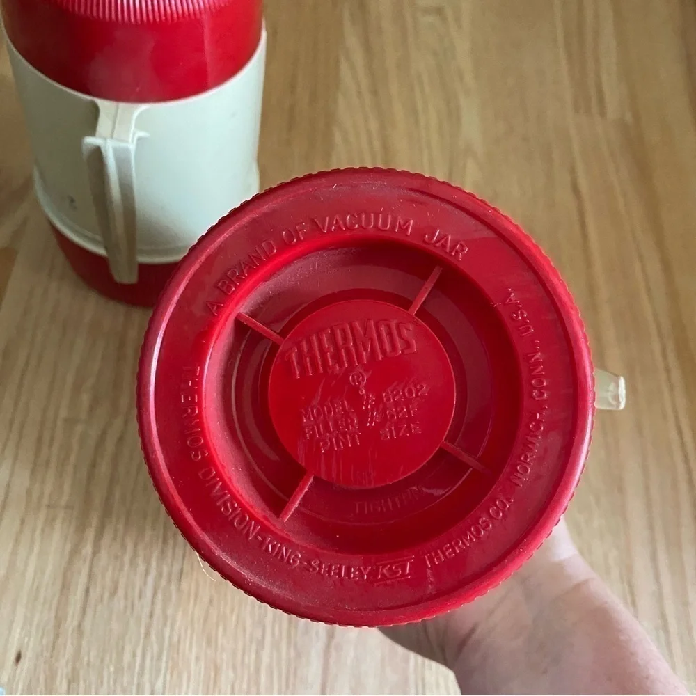 Vintage Thermos Vacuum Jar Bottle Set of 2 6202 Red Tan 1 Pint Wide Mouth